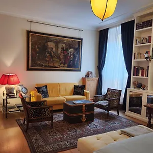 https://suite-borghese-42.it-romehotels.com